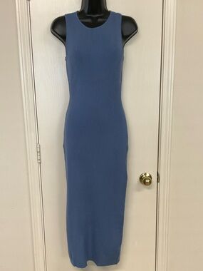HAEOF Ribbed Maxi Dress in Blue Size Medium NWT